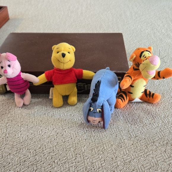 Disney Plush Set with Winnie the Pooh and Friends - Picture 7 of 9